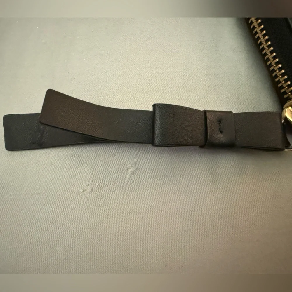 Kate Spade Continental Pebbled Leather Wallet in Black